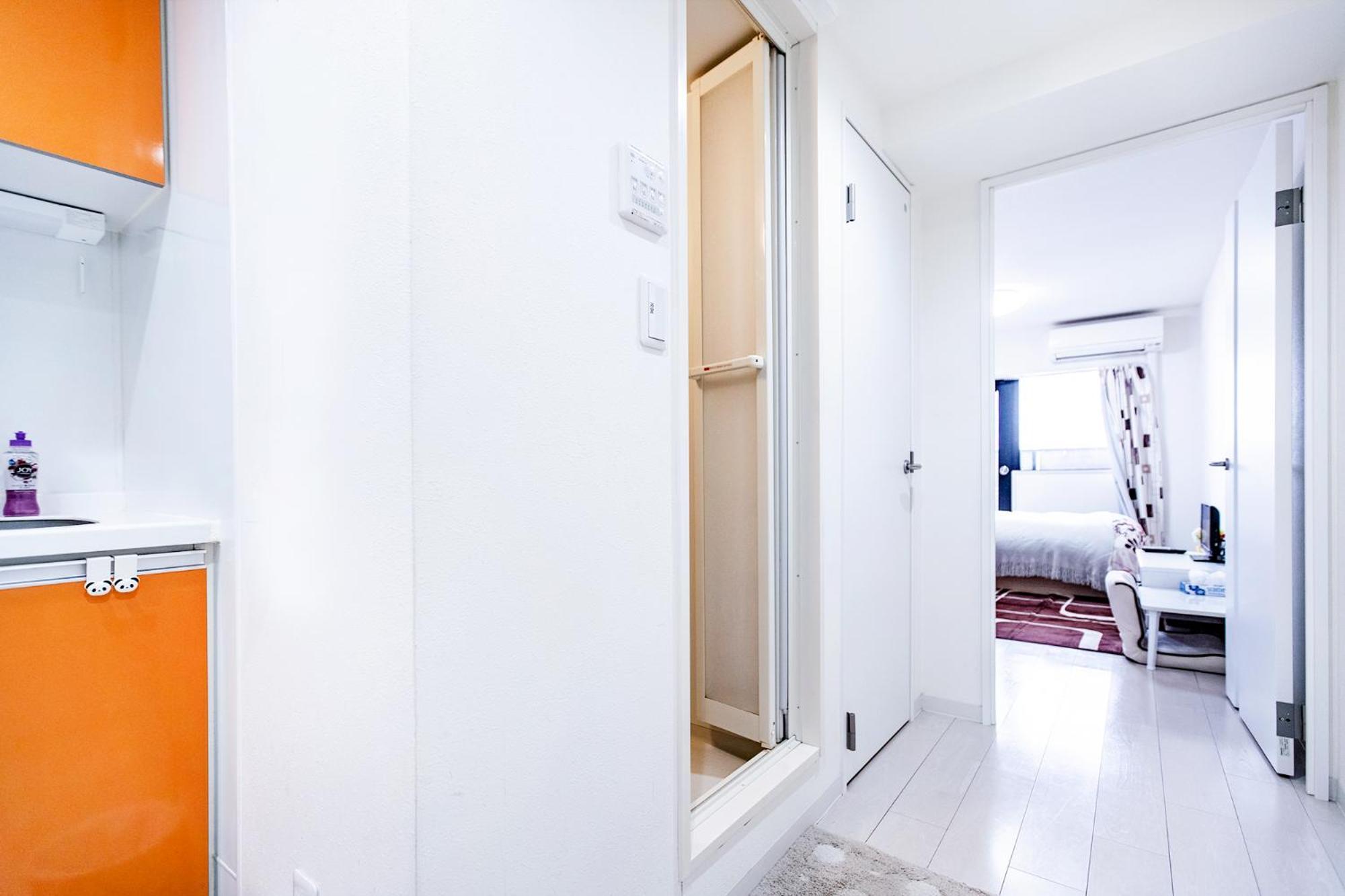 Shinjuku Ryokan Retreat: Local Tokyo Experience Near Higashi-Shinjuku Station Exterior photo